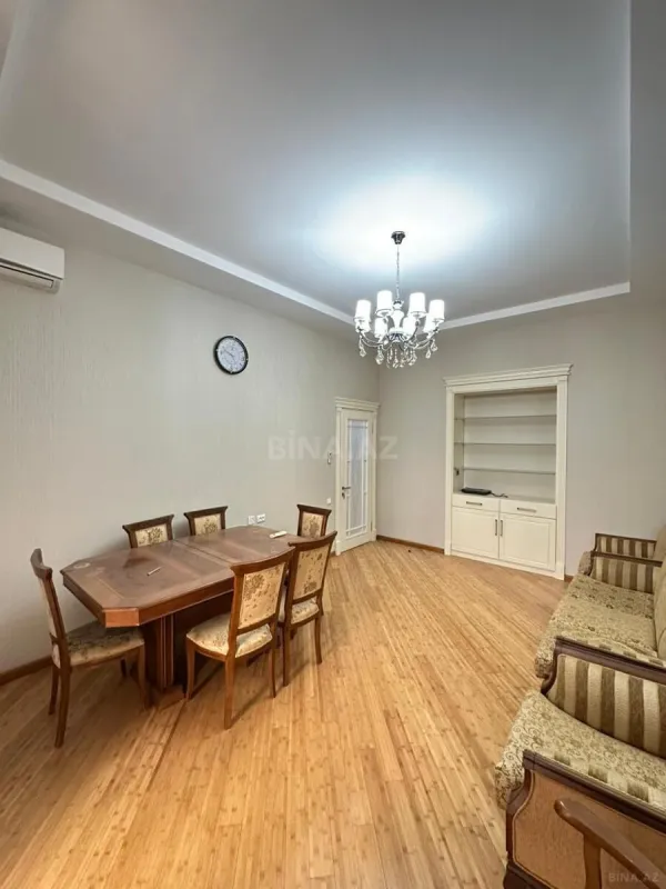 Kirayə verilir 3 otaqlı mənzil 100 m²