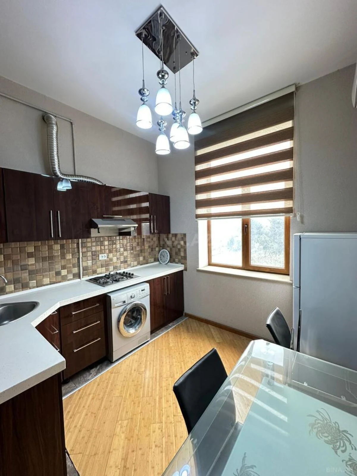 Kirayə verilir 3 otaqlı mənzil 100 m²
