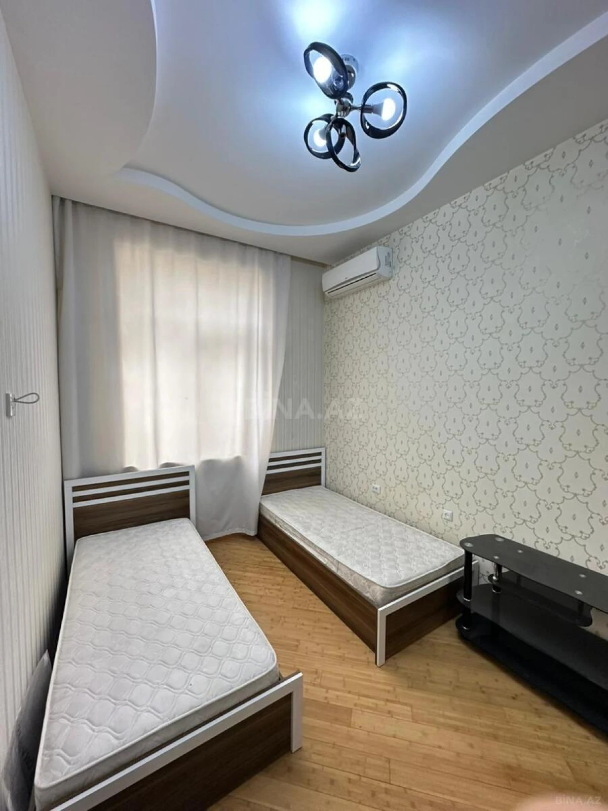 Kirayə verilir 3 otaqlı mənzil 100 m²