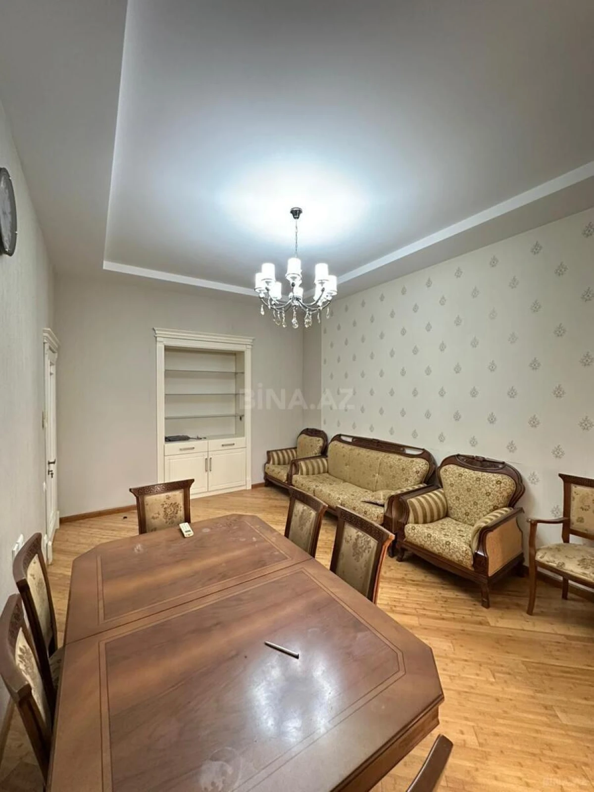 Kirayə verilir 3 otaqlı mənzil 100 m²