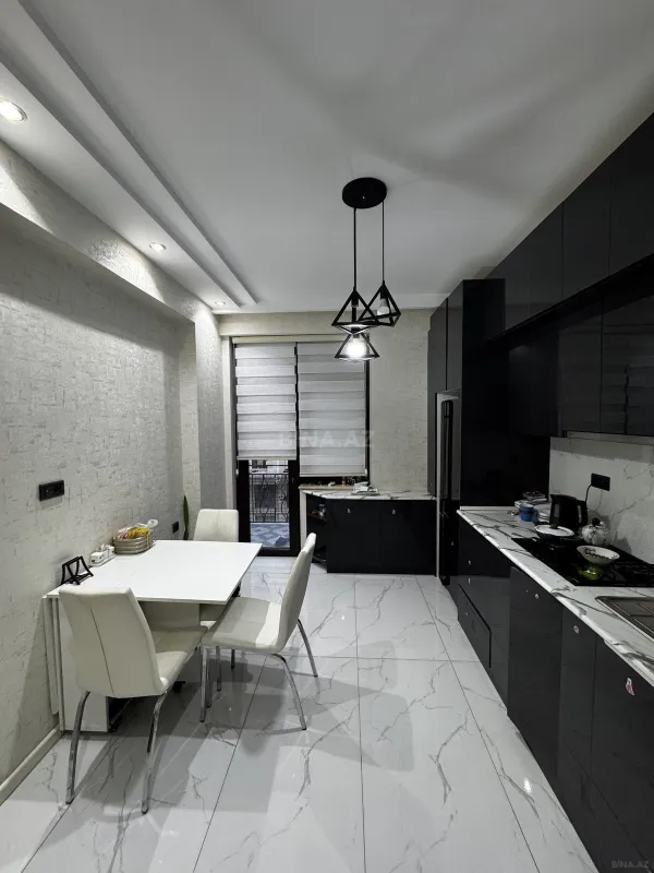 Satılır 3 otaqlı mənzil 85 m²