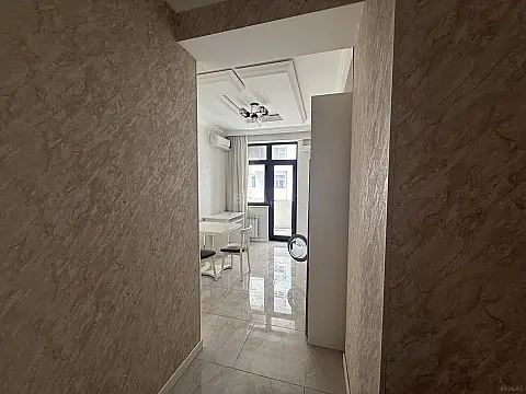 Kirayə verilir 2 otaqlı mənzil 86 m²