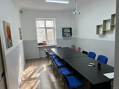 Kirayə verilir 3 otaqlı ofis 80 m²