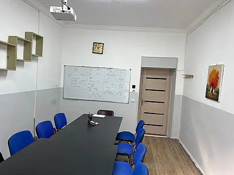 Kirayə verilir 3 otaqlı ofis 80 m²