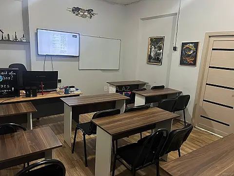 Kirayə verilir 3 otaqlı ofis 80 m²