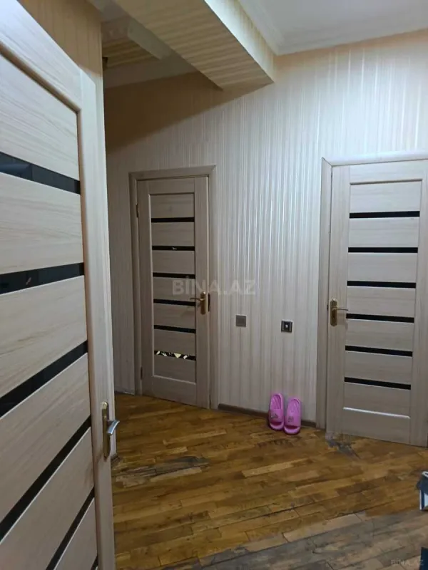 Kirayə verilir 2 otaqlı mənzil 65 m²