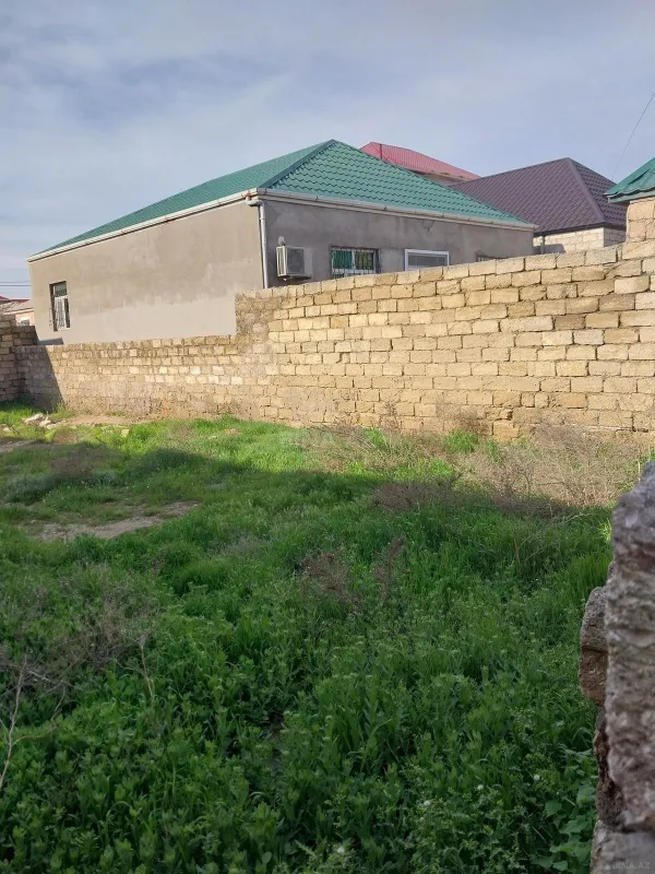 Satılır torpaq sahəsi 2 m²