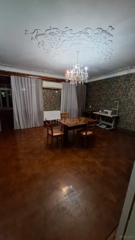 Kirayə verilir 3 otaqlı mənzil 98 m²