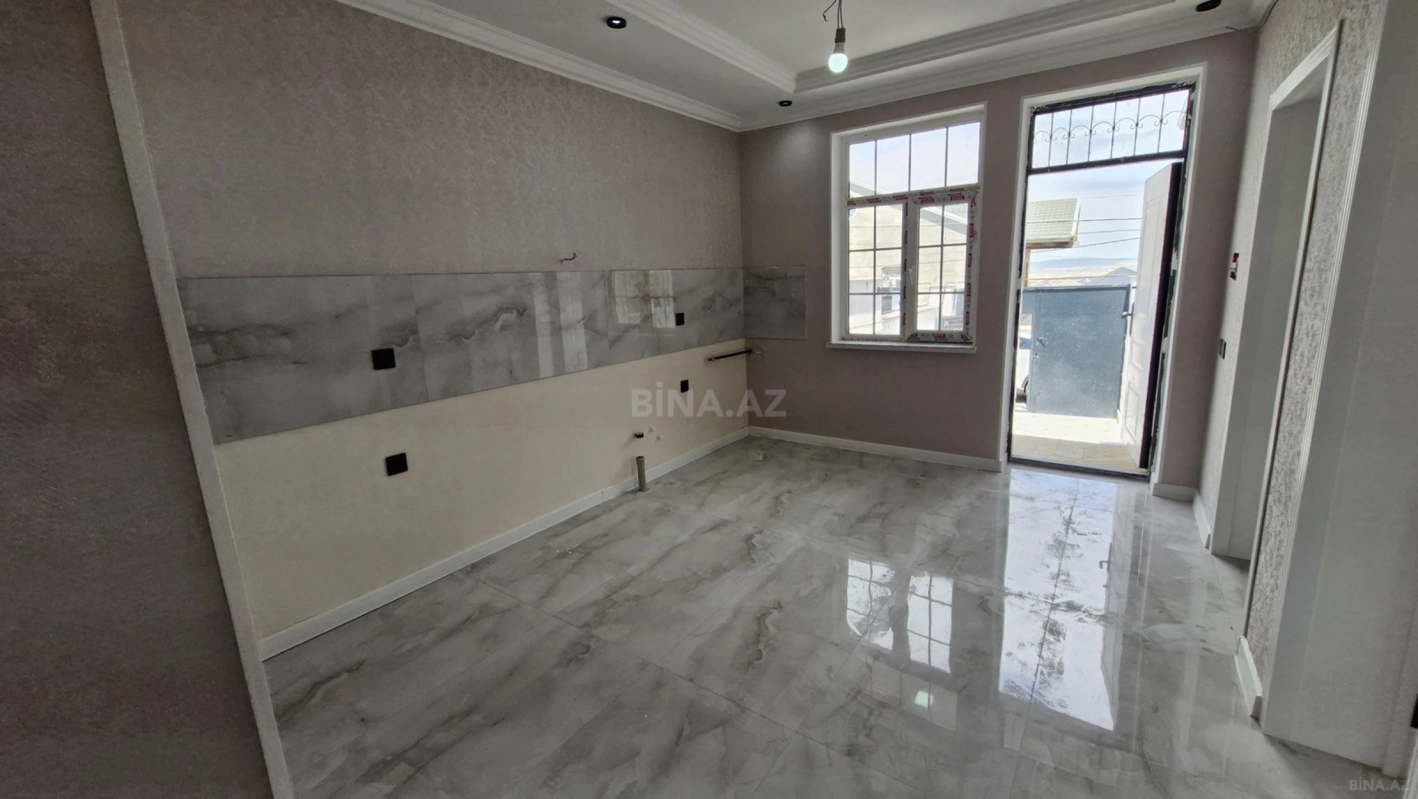 Satılır 4 otaqlı həyət evi 120 m²