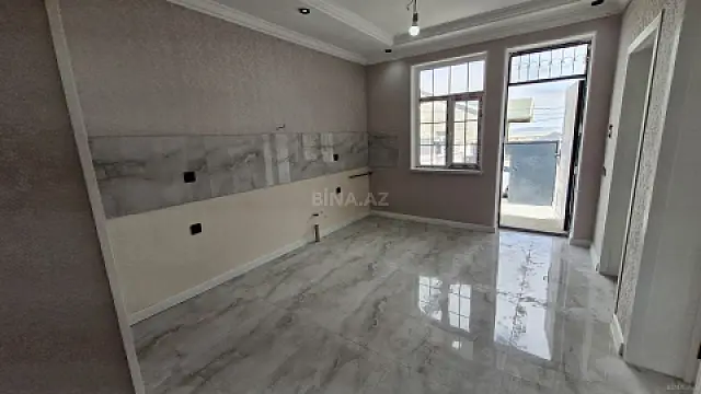 Satılır 4 otaqlı həyət evi 120 m²