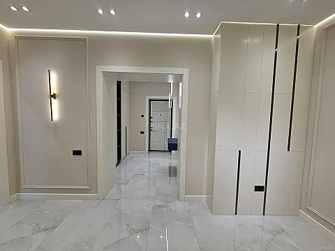 Satılır 3 otaqlı mənzil 105 m² — Bakı 3 otaq 105.00 m²