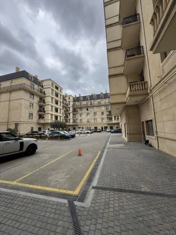 Satılır 3 otaqlı mənzil 85 m²