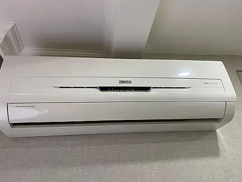 Satılır 2 otaqlı mənzil 50 m²