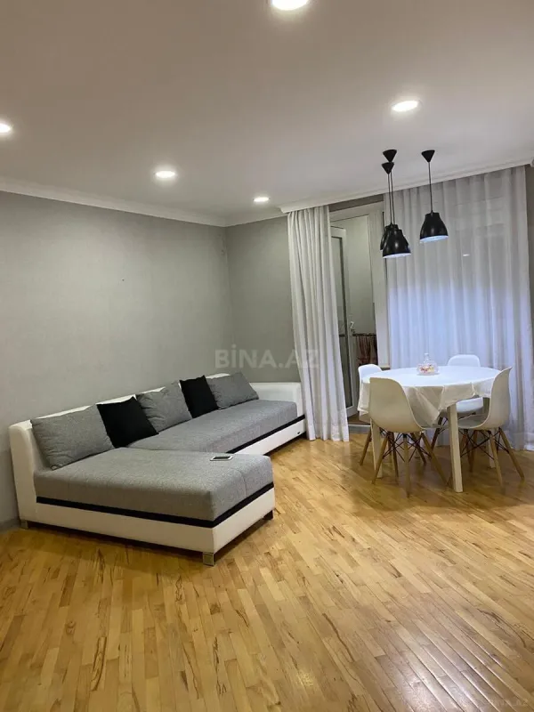 Satılır 2 otaqlı mənzil 50 m²