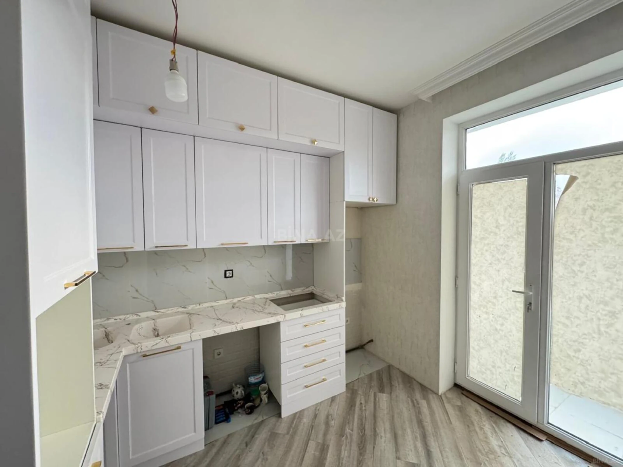 Kirayə verilir 3 otaqlı mənzil 90 m²