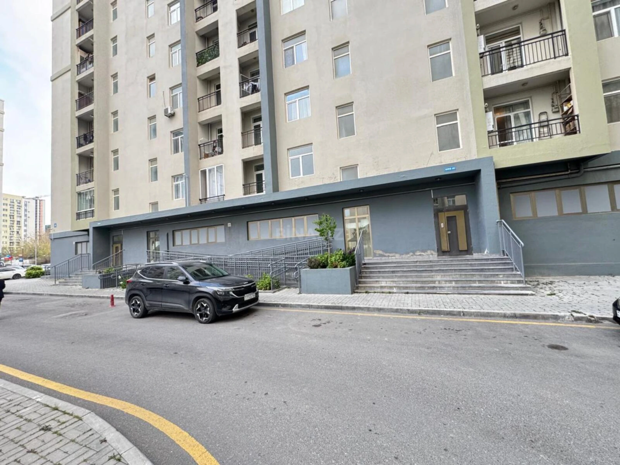 Kirayə verilir 3 otaqlı mənzil 90 m²