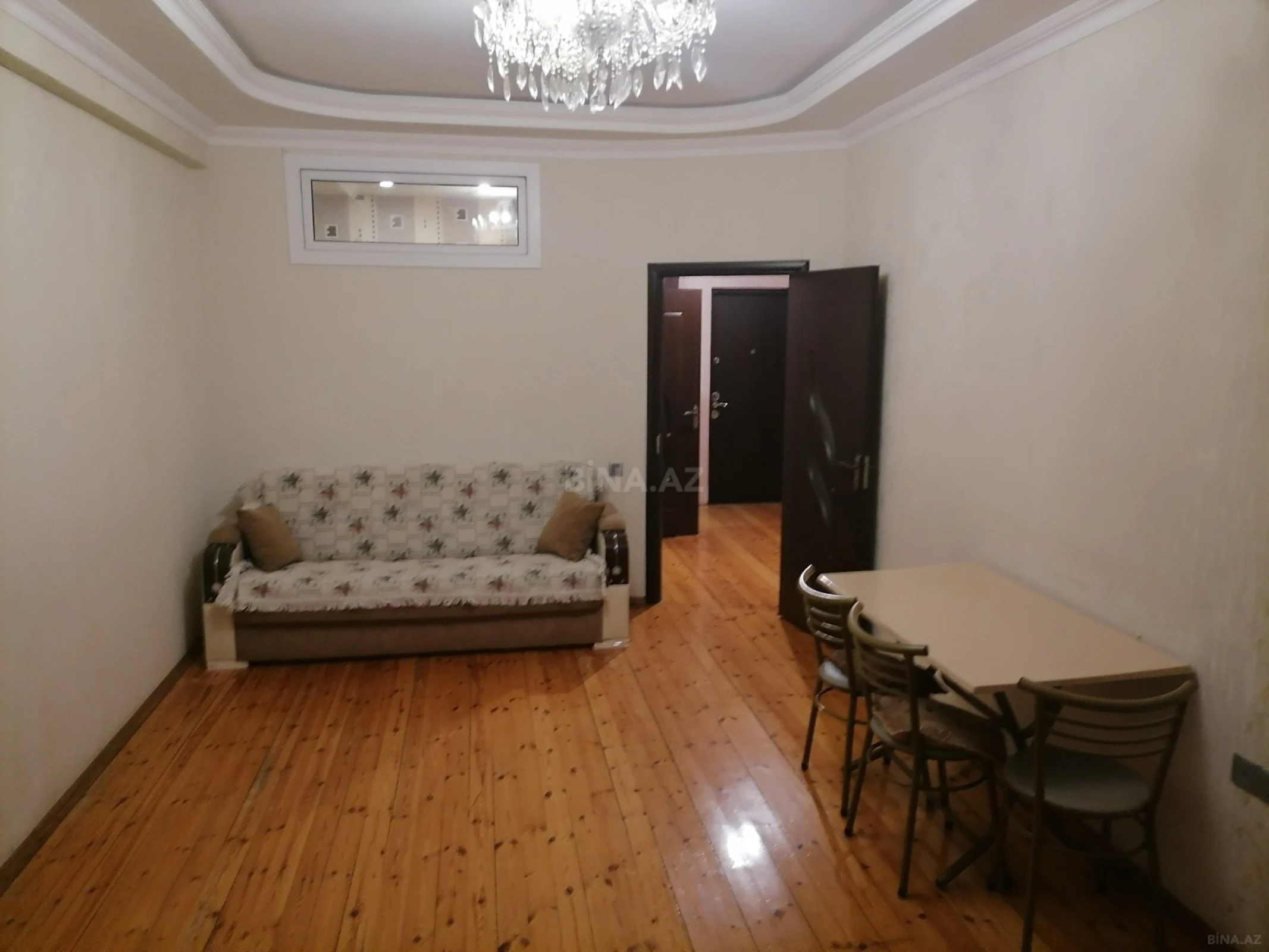 Kirayə verilir 2 otaqlı mənzil 60 m²