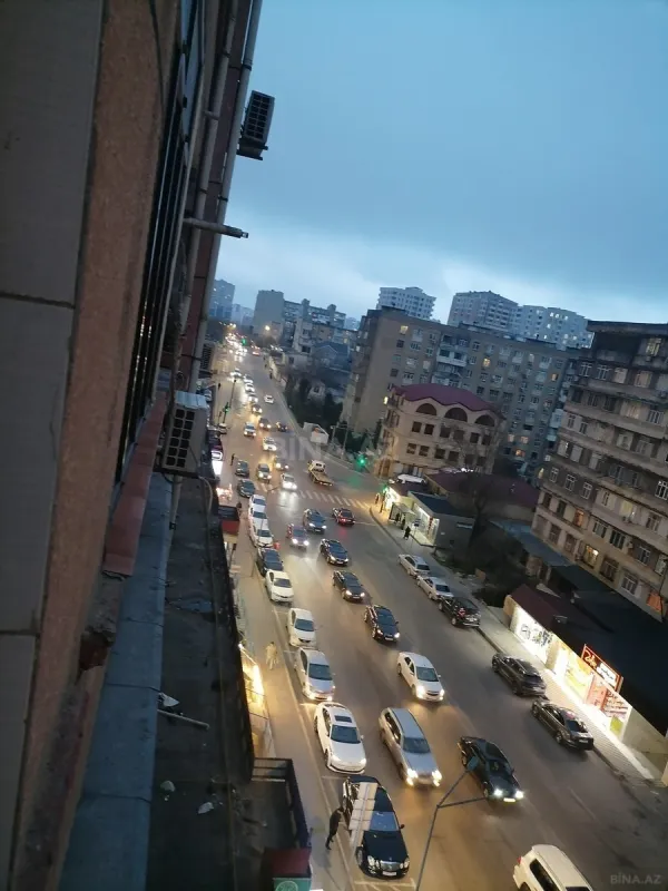 Kirayə verilir 2 otaqlı mənzil 60 m²