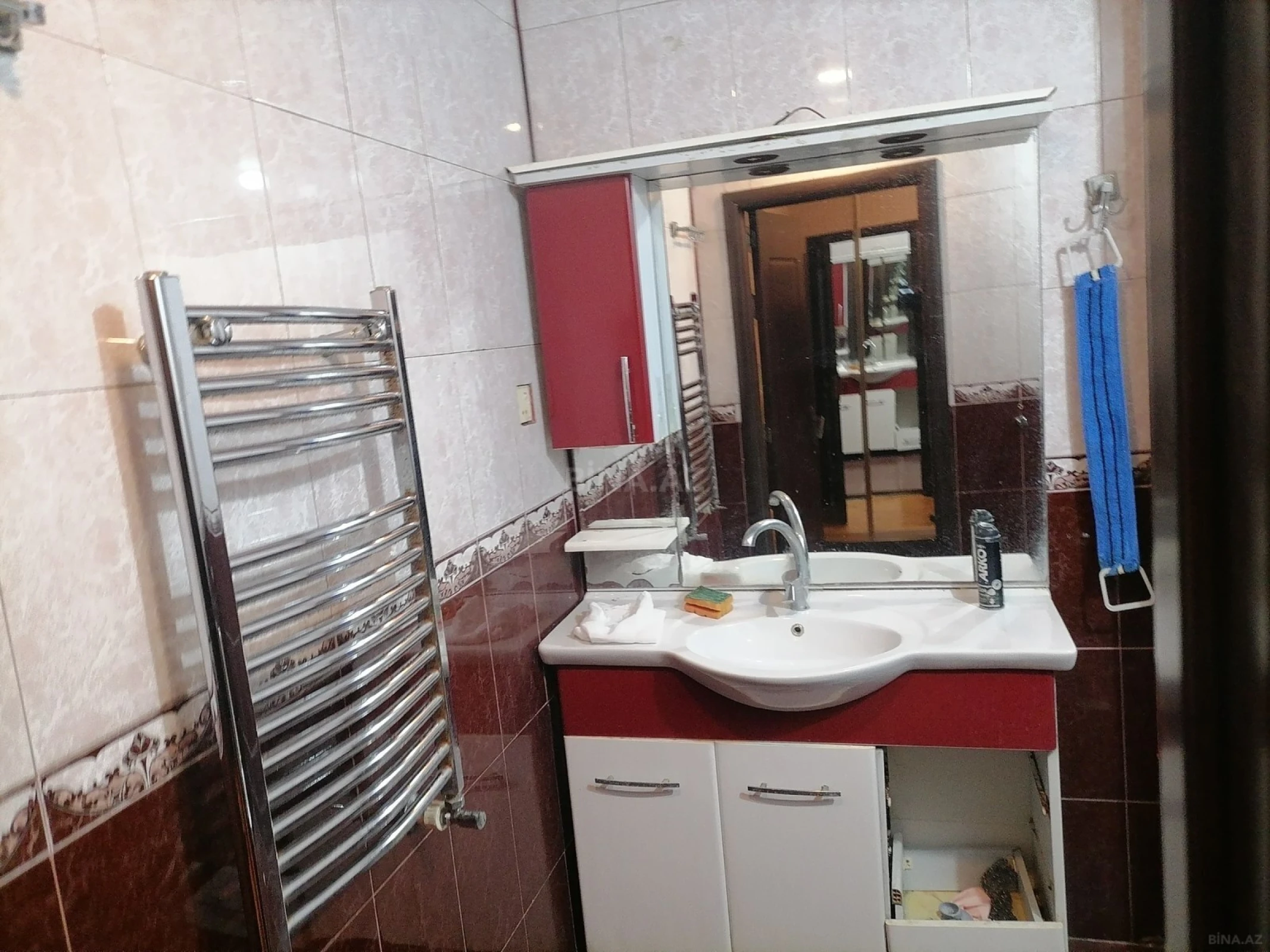 Kirayə verilir 2 otaqlı mənzil 60 m²