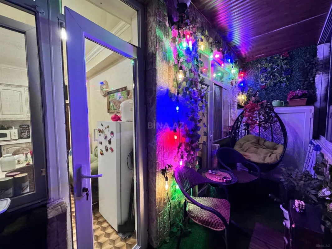 Satılır 2 otaqlı mənzil 80 m²