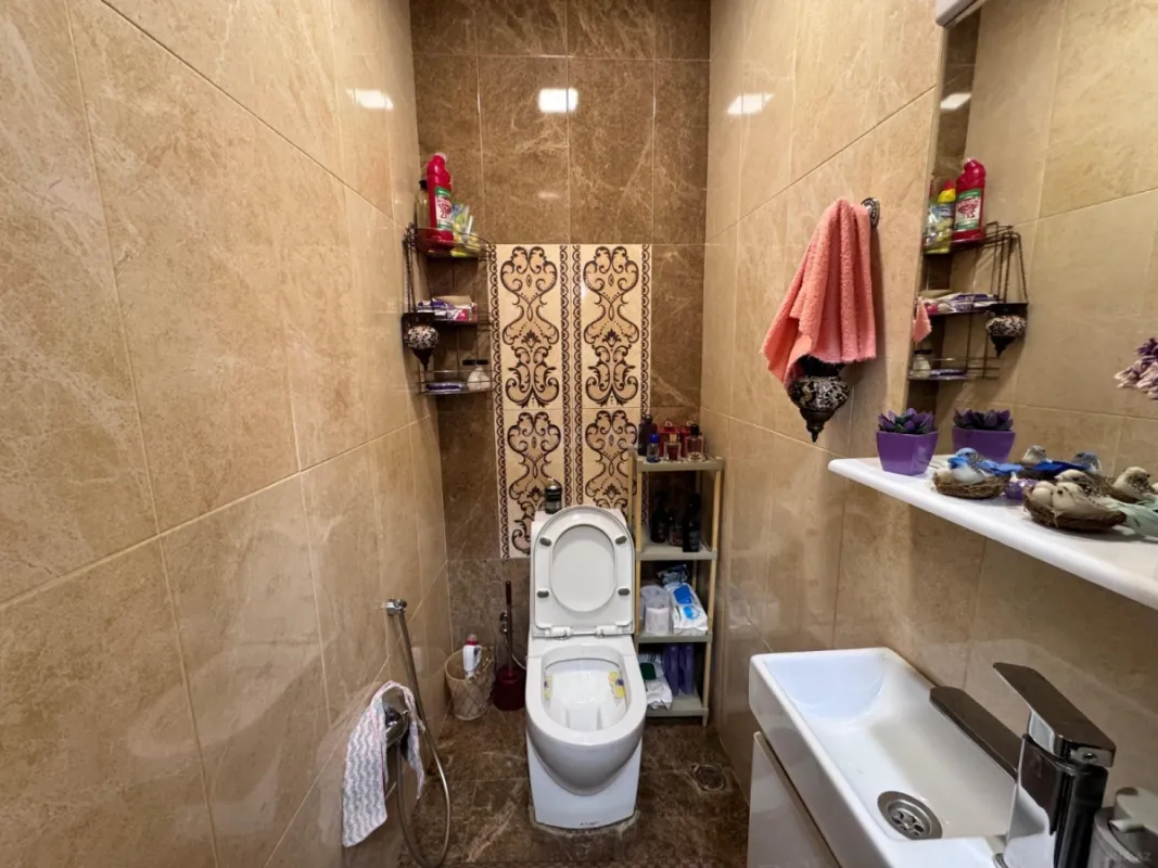 Satılır 2 otaqlı mənzil 80 m²