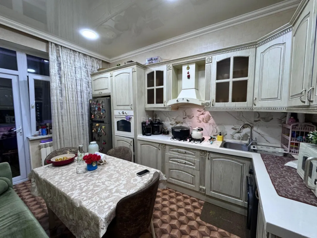 Satılır 2 otaqlı mənzil 80 m²