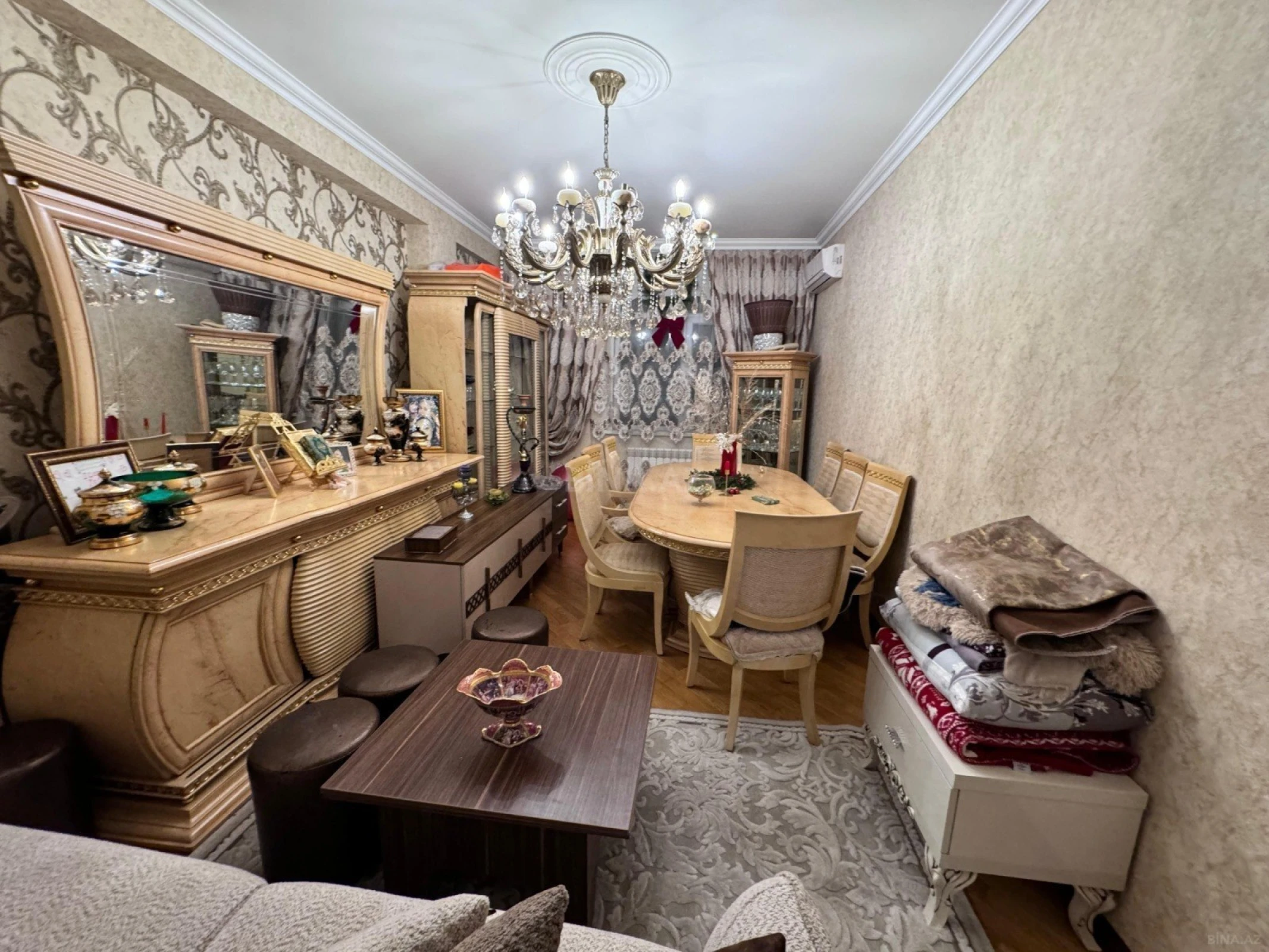 Satılır 2 otaqlı mənzil 80 m²