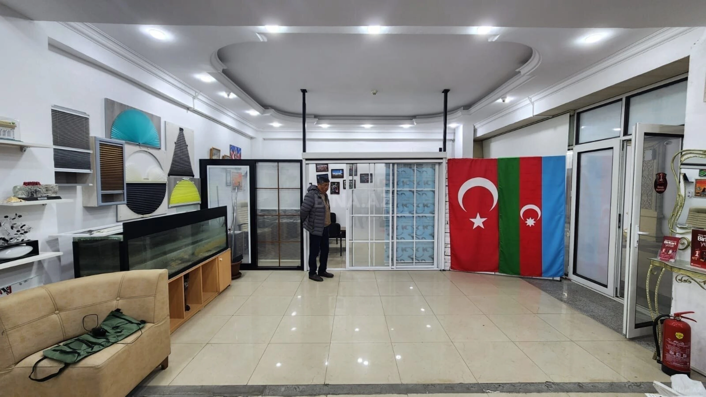 Satılır obyekt 80 m²