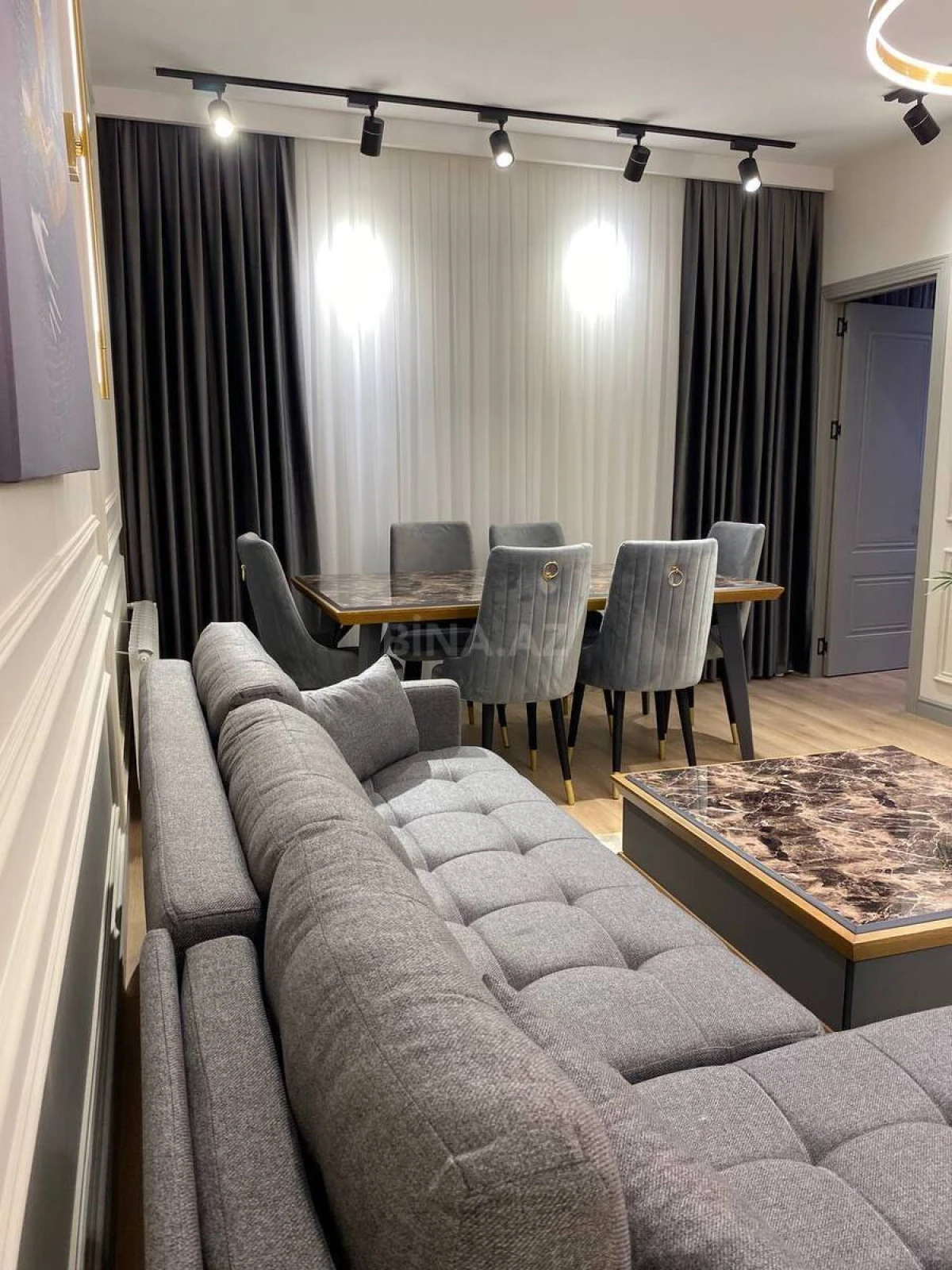 Kirayə verilir 3 otaqlı mənzil 118 m²