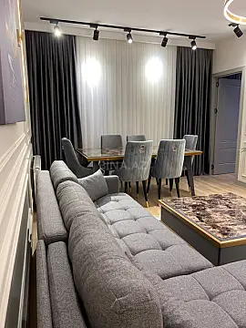 Kirayə verilir 3 otaqlı mənzil 118 m²
