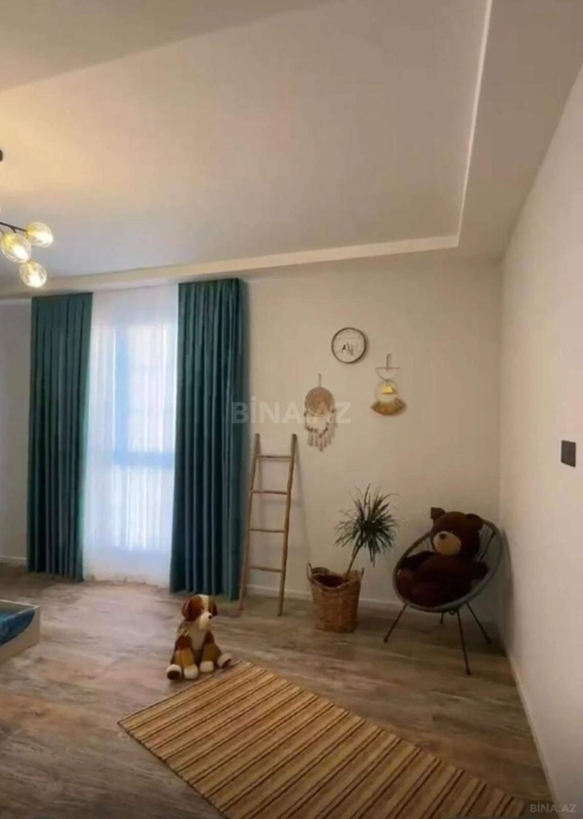 Satılır 6 otaqlı həyət evi 500 m²