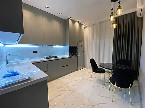 Kirayə verilir 3 otaqlı mənzil 110 m²