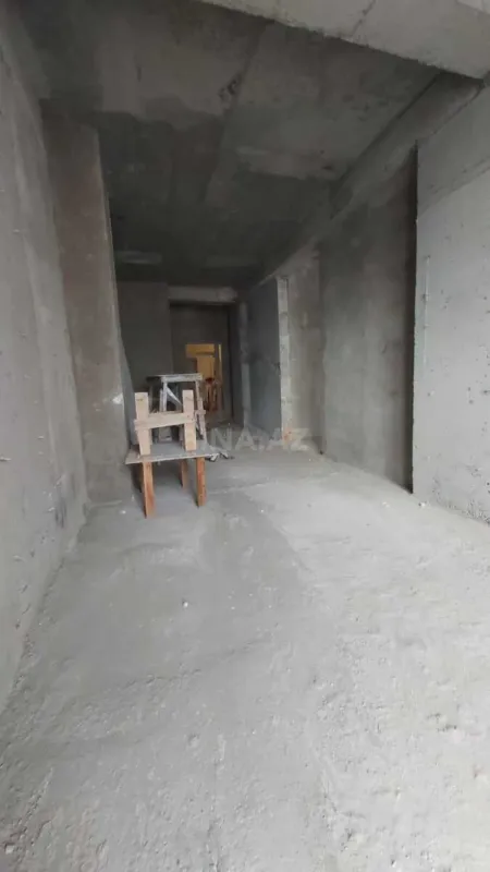 Satılır 2 otaqlı mənzil 91 m²