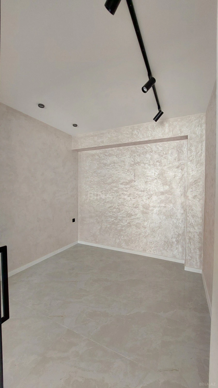 Satılır 2 otaqlı mənzil 35 m²