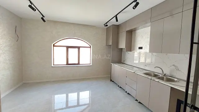 Satılır 2 otaqlı mənzil 35 m²