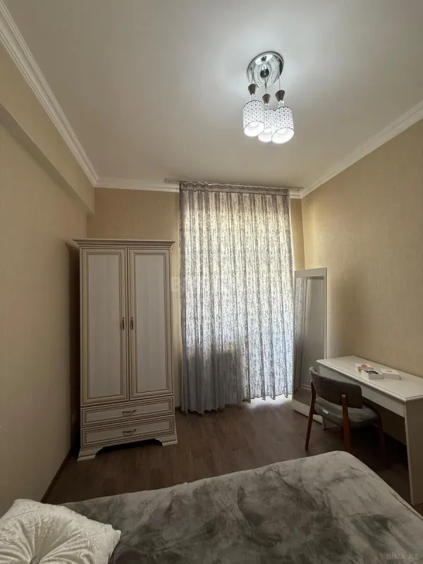 Satılır 3 otaqlı mənzil 70 m²