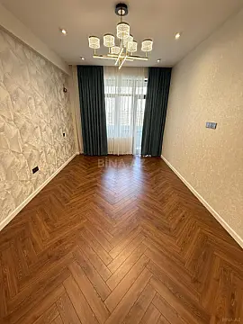 Satılır 3 otaqlı mənzil 138.4 m²
