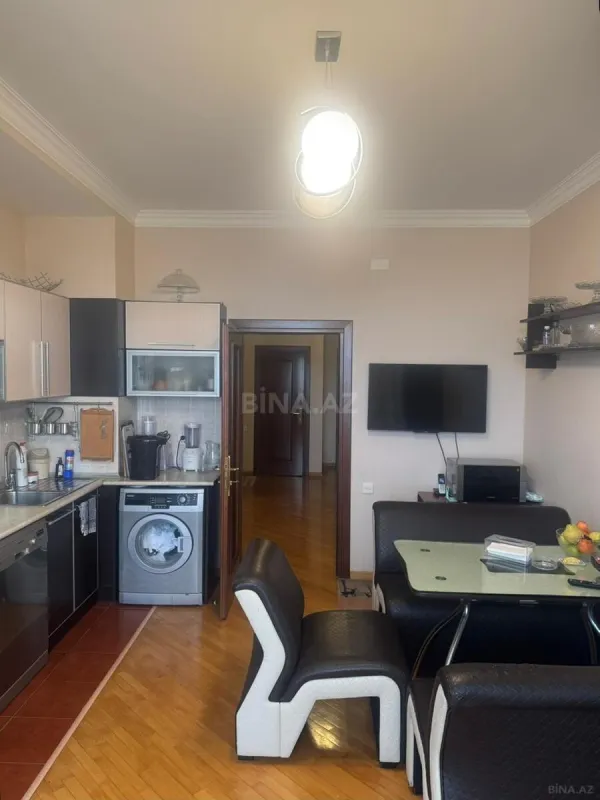 Satılır 3 otaqlı mənzil 120 m²