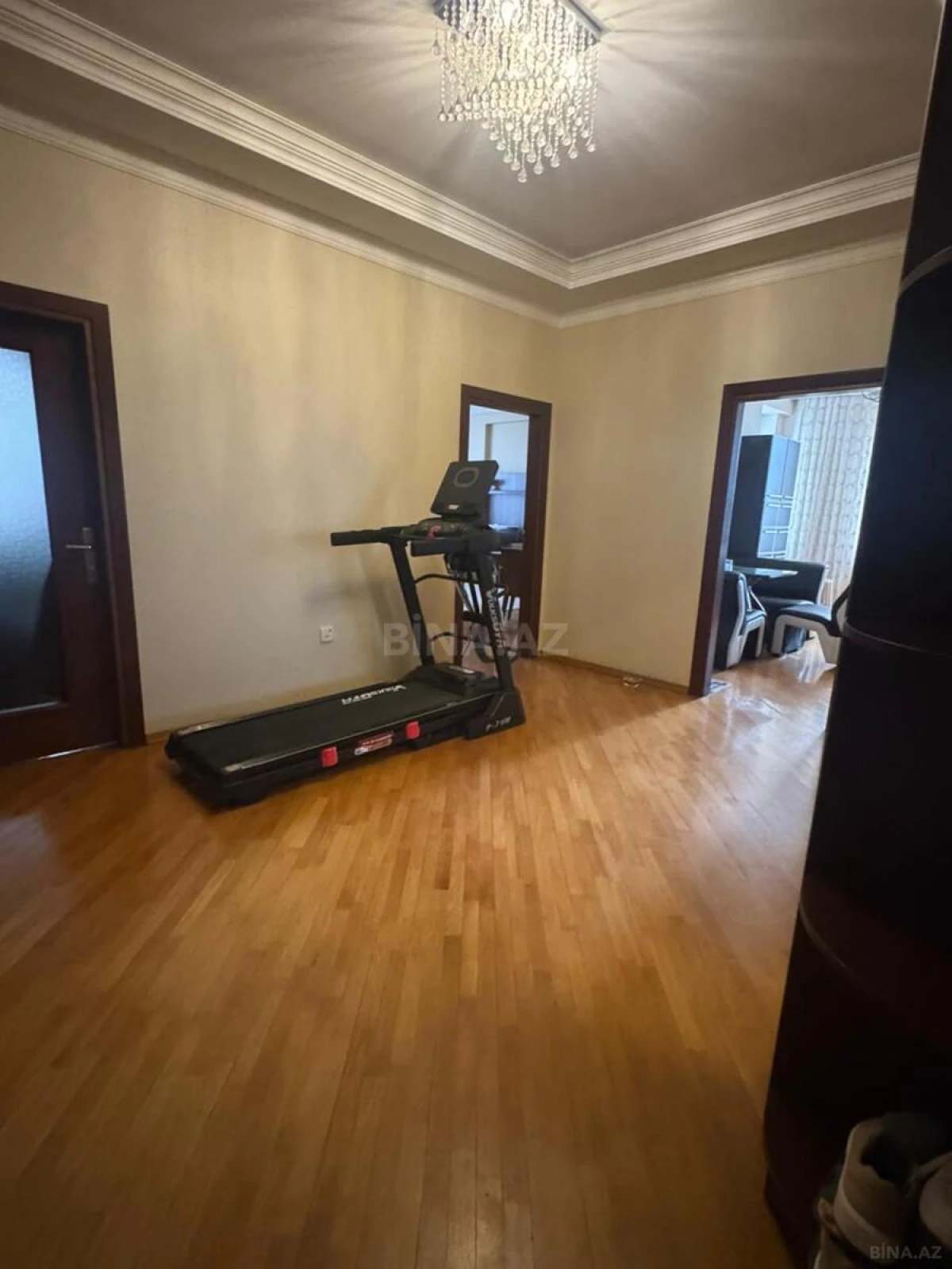 Satılır 3 otaqlı mənzil 120 m²