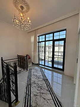 Satılır 4 otaqlı həyət evi 180 m²