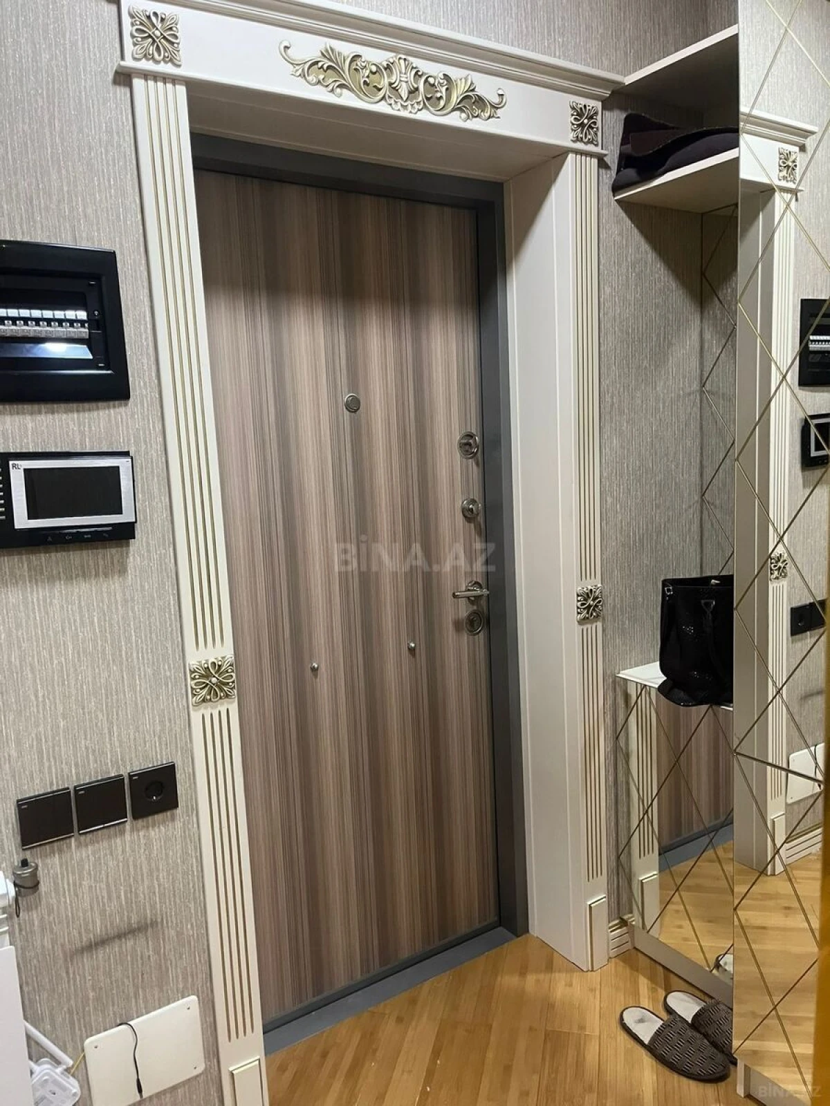 Kirayə verilir 2 otaqlı mənzil 75 m²