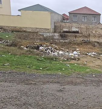 Satılır torpaq sahəsi 2 m²