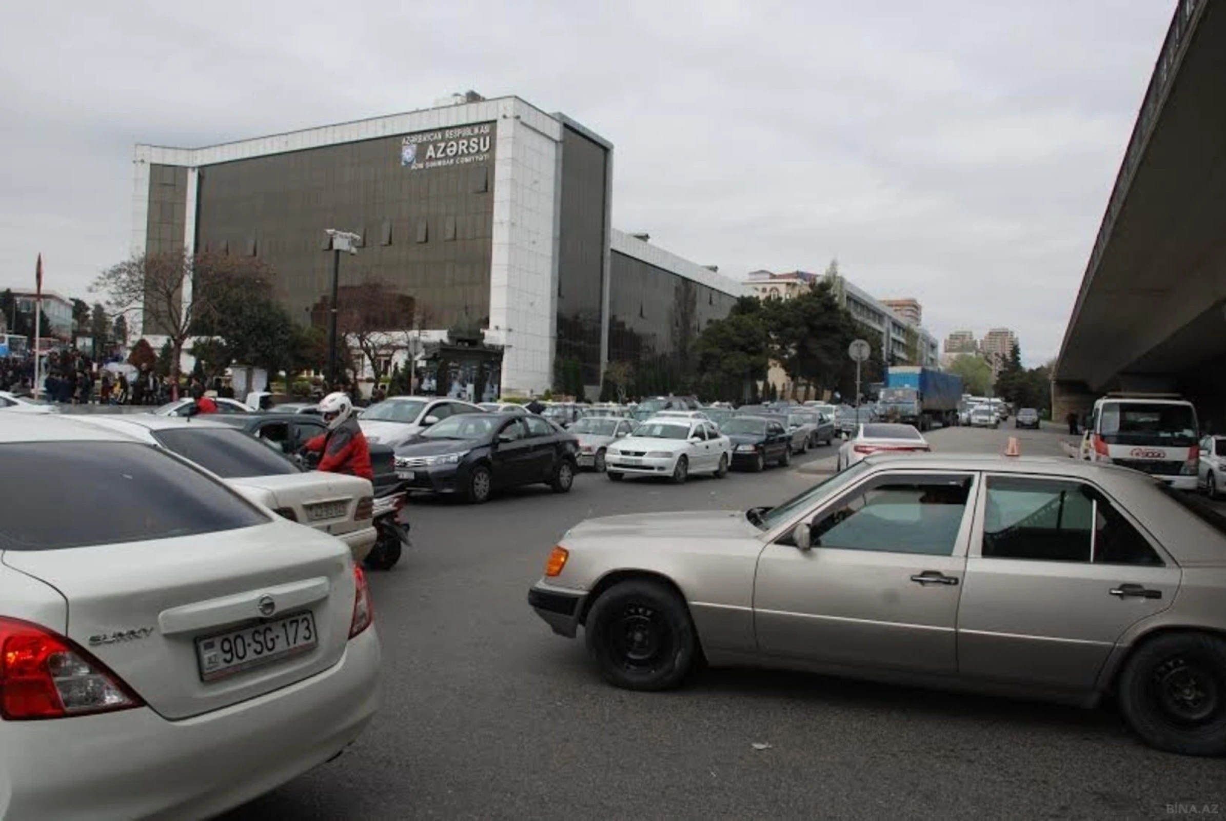 Satılır 3 otaqlı mənzil 85 m²