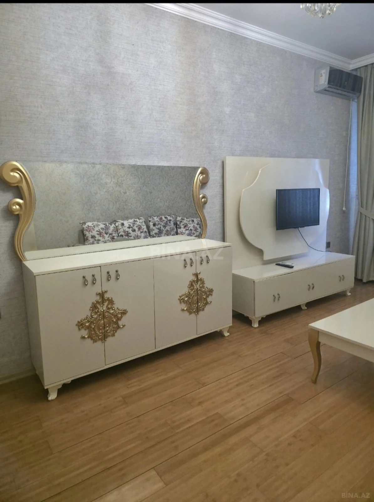 Kirayə verilir 3 otaqlı mənzil 87 m²