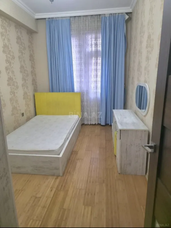 Kirayə verilir 3 otaqlı mənzil 87 m²