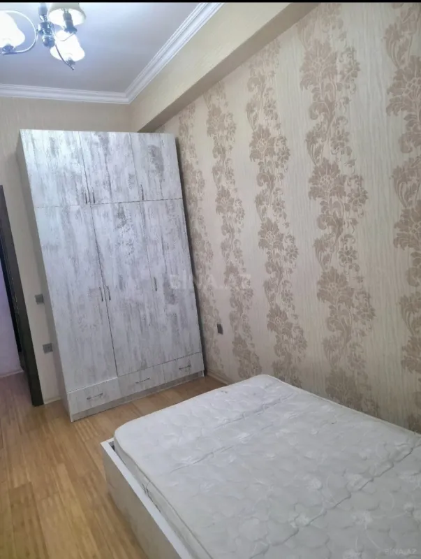 Kirayə verilir 3 otaqlı mənzil 87 m²