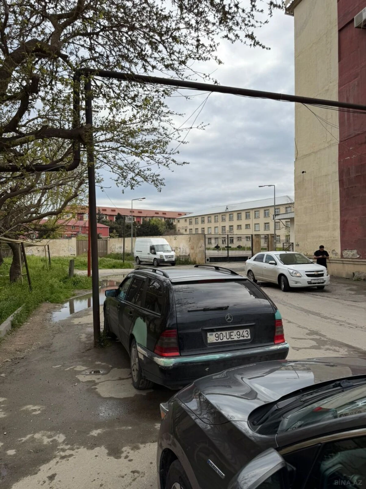 Satılır 2 otaqlı mənzil 55 m²