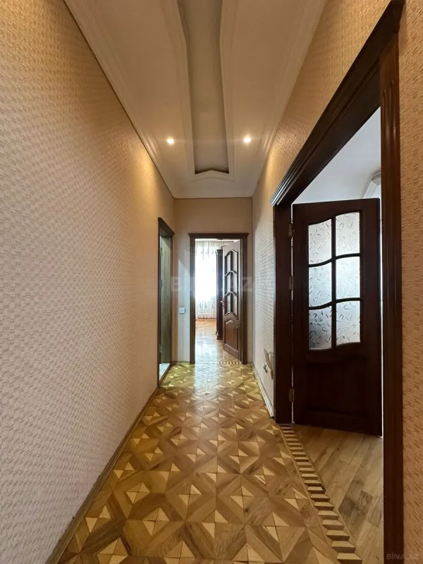 Kirayə verilir 2 otaqlı mənzil 95 m²
