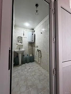 Satılır 2 otaqlı mənzil 47 m²