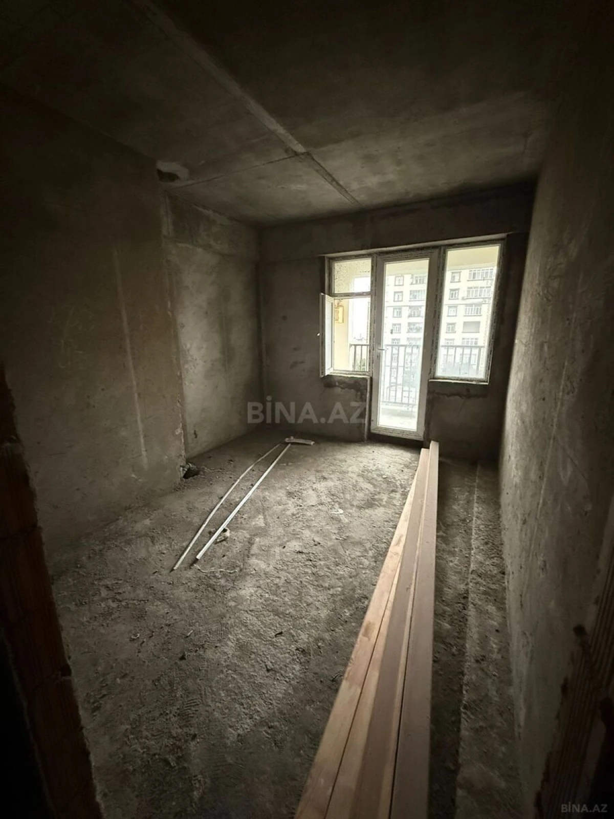Satılır 2 otaqlı mənzil 66 m²